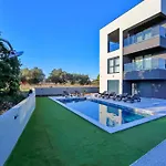 Апартаменты Sunny Oasis Бибинье