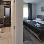 Apartman Sunny Oasis *