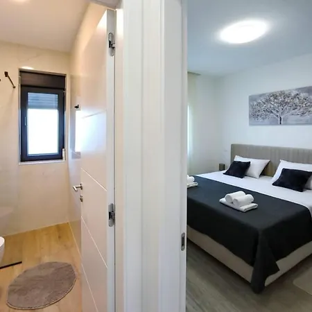 Apartment Sunny Oasis