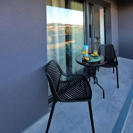 Apartment Sunny Oasis