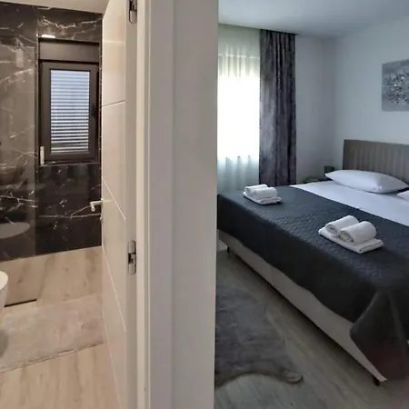 Sunny Oasis Apartment Bibinje