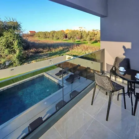 Apartment Sunny Oasis *