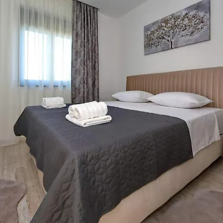 Apartment Sunny Oasis