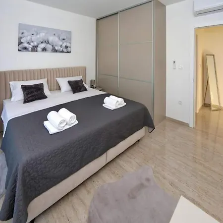 Apartment Sunny Oasis Bibinje