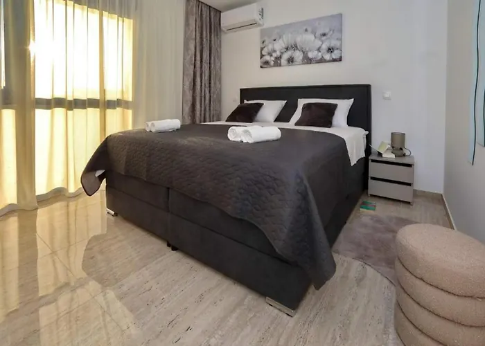 Sunny Oasis 아파트 비빈제